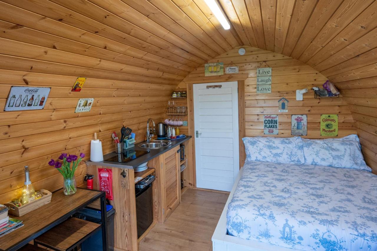 Lanterns Shepherds Huts & Glamping Happisburgh Экстерьер фото