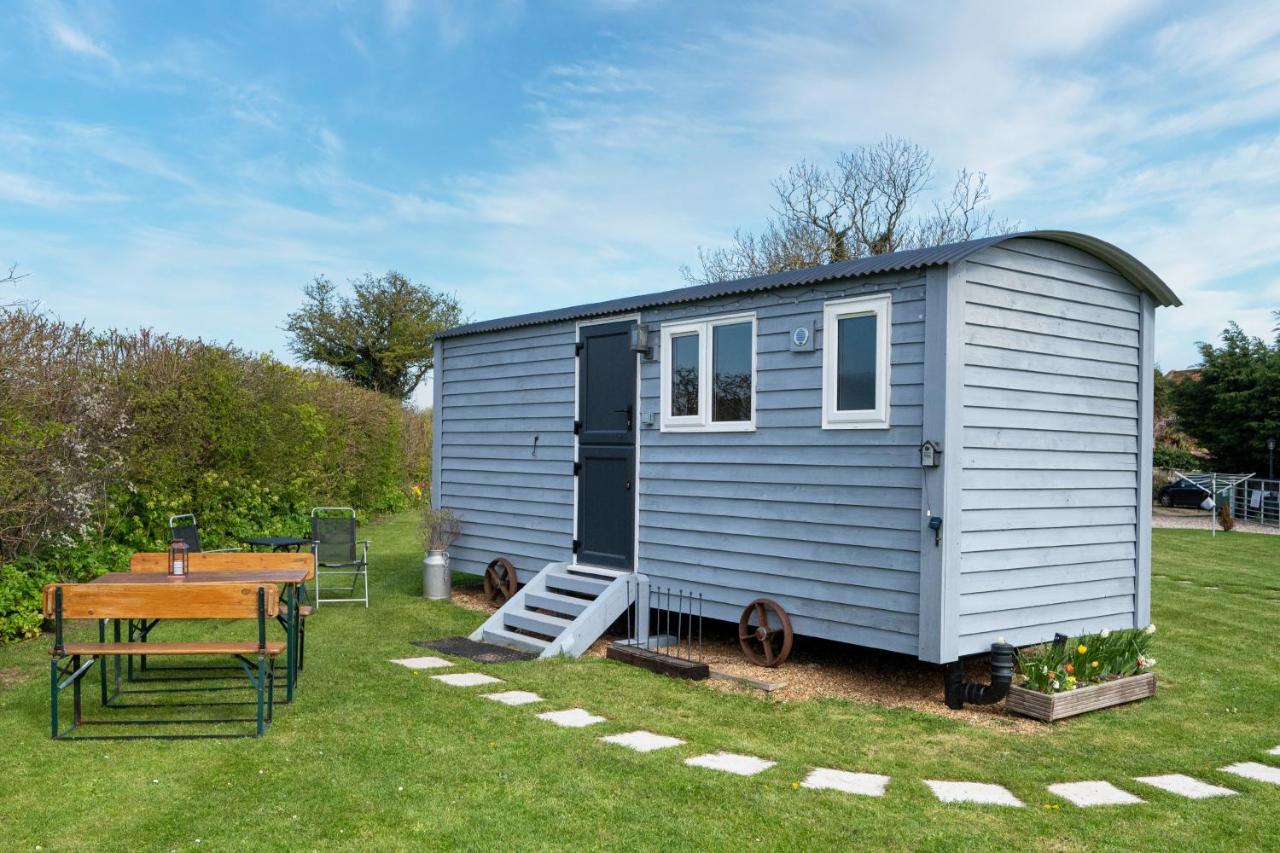 Lanterns Shepherds Huts & Glamping Happisburgh Экстерьер фото