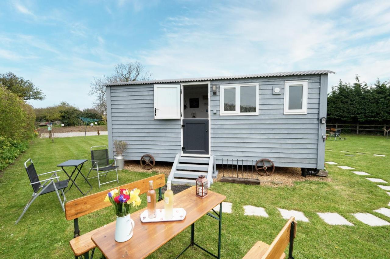 Lanterns Shepherds Huts & Glamping Happisburgh Экстерьер фото